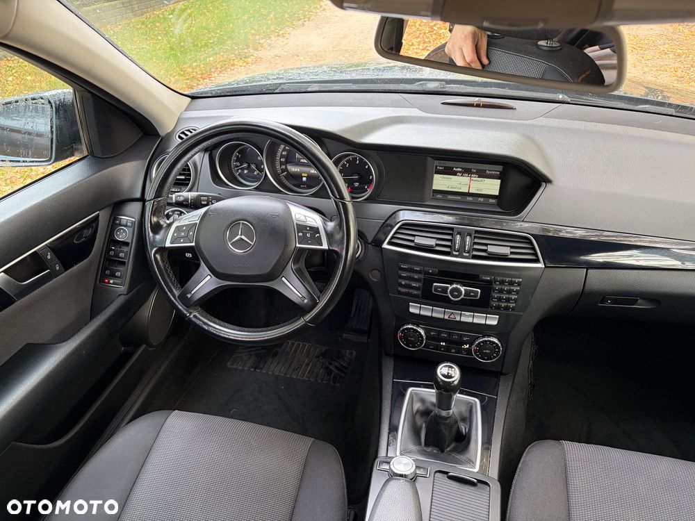 Mercedes-Benz Klasa C - 16