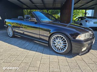 BMW Seria 3 320i Cabriolet