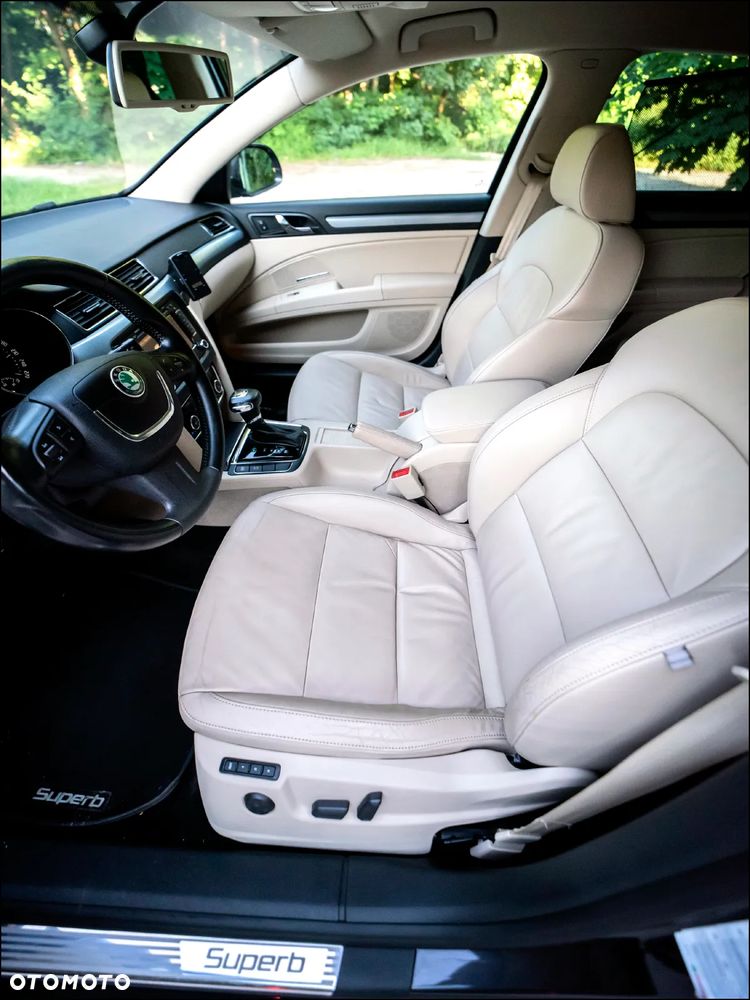 Skoda Superb - 30