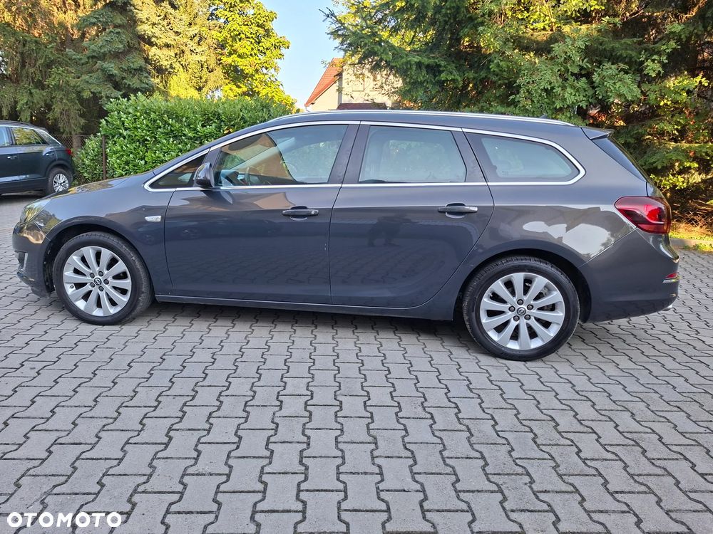 Opel Astra 1.4 T Cosmo - 5