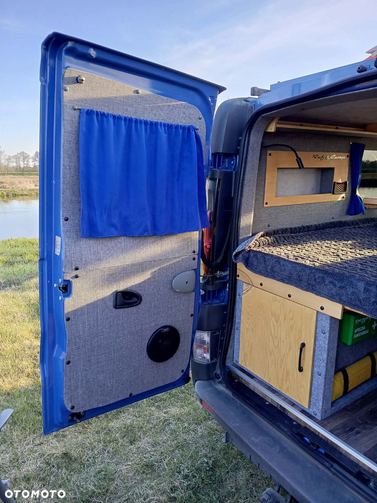 Opel VIVARO - 23