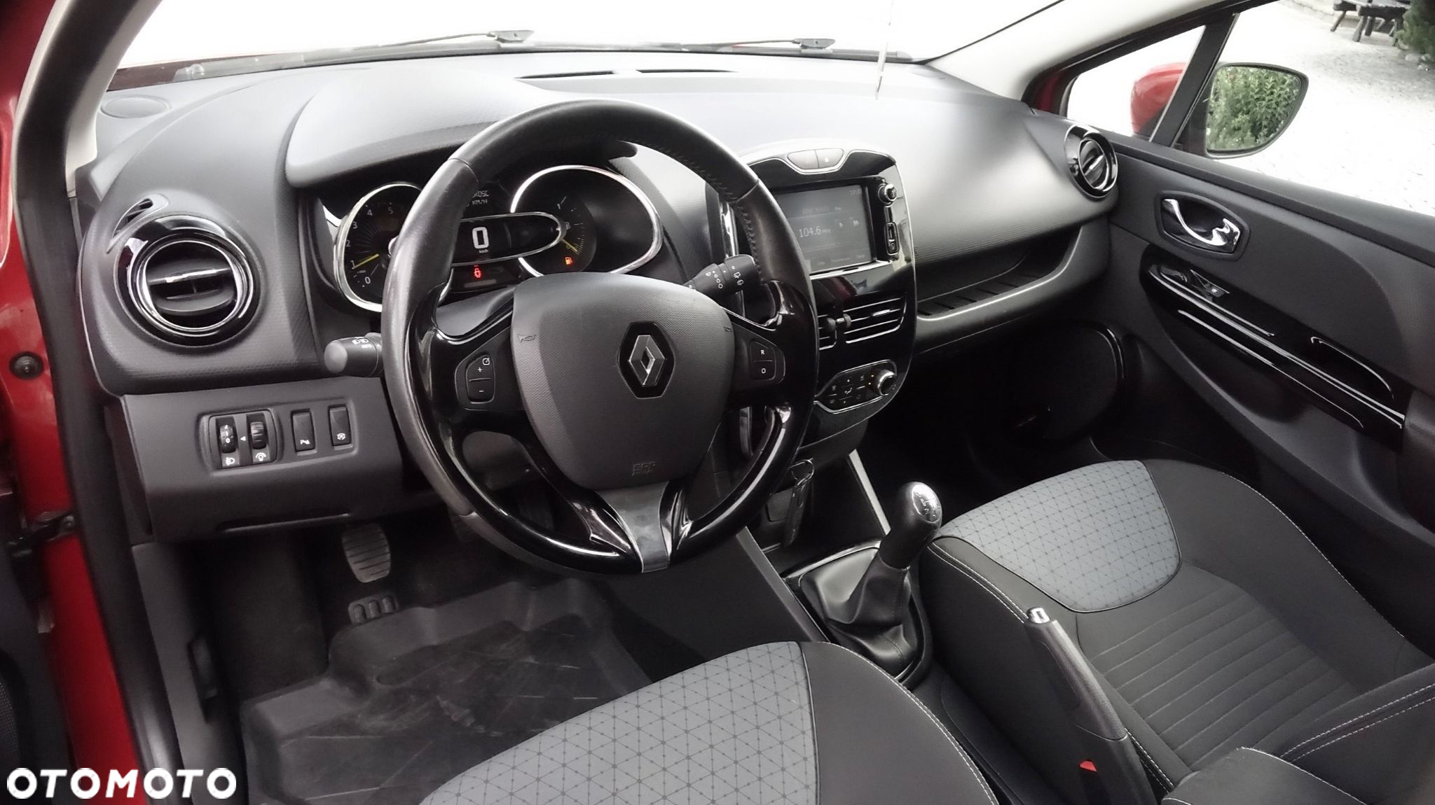 Renault Clio - 5