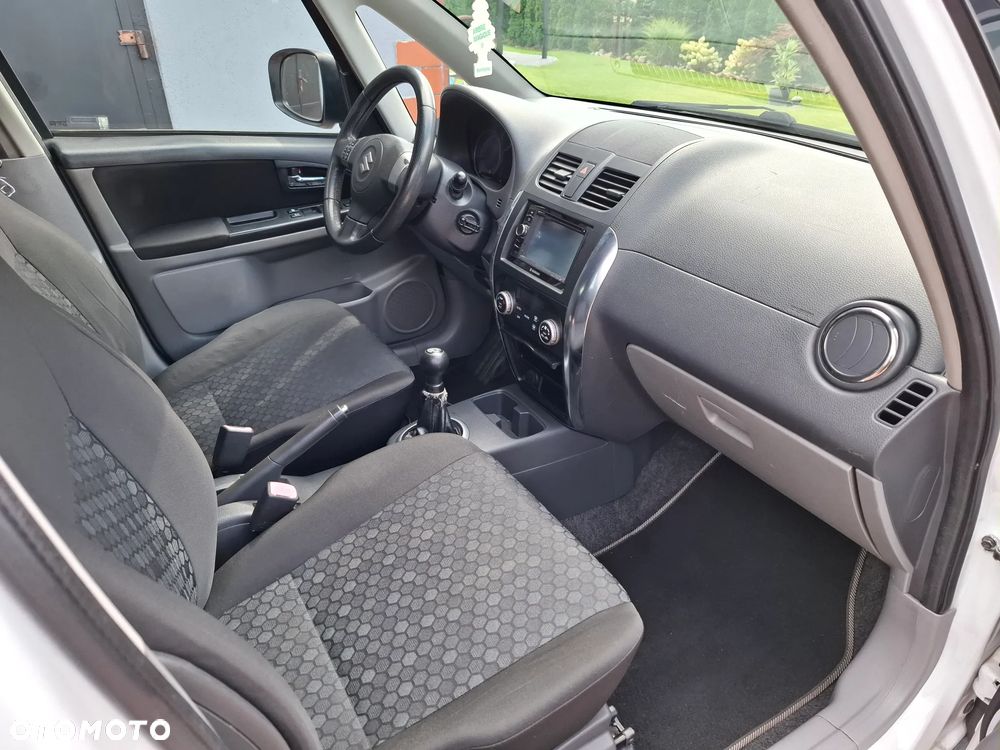 Suzuki SX4 1.6 VVT 4x4 Limited - 16