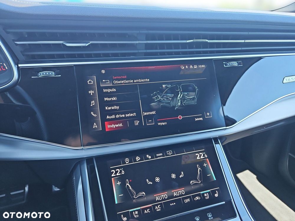 Audi Q7 55 TFSI mHEV Quattro S Line Tiptr - 24