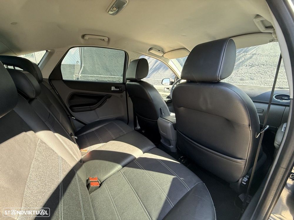 Ford Focus 1.6 TDCi Titanium - 8
