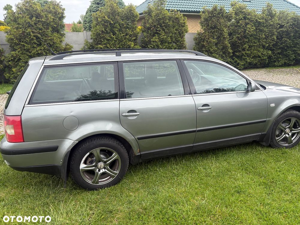 Volkswagen Passat - 8