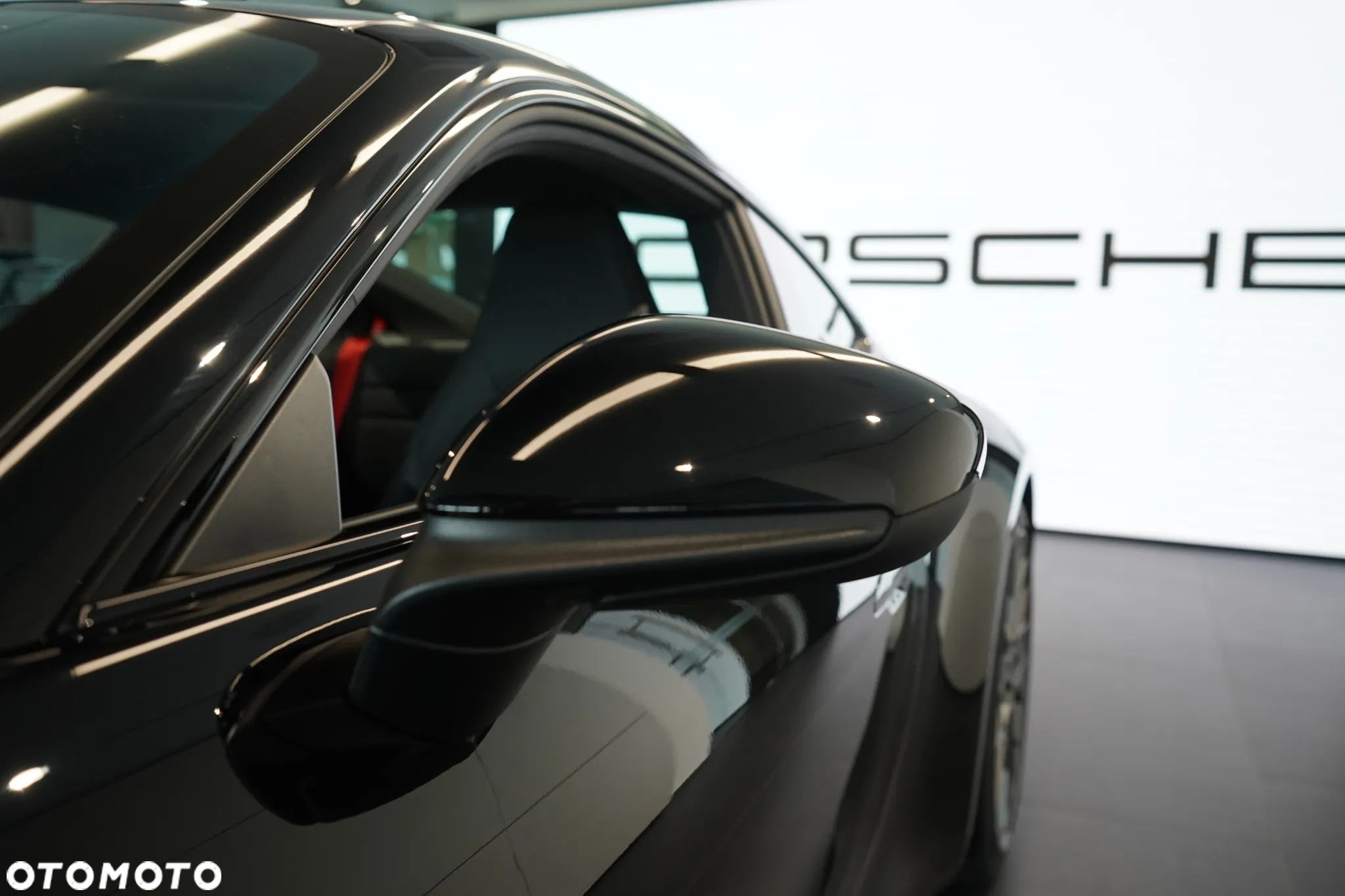 Porsche 911 Carrera S - 28