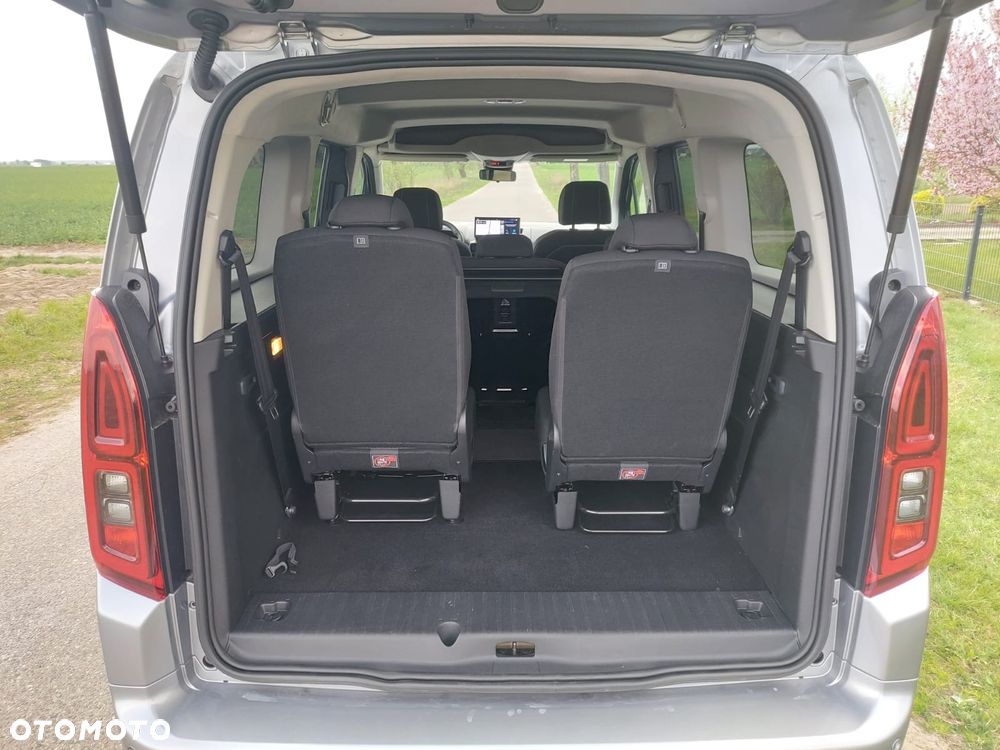 Toyota Proace City Verso 1.2 Turbo L1 Combi - 17