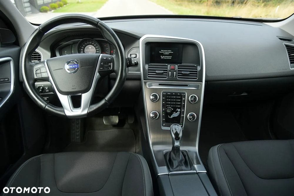 Volvo XC 60 - 23