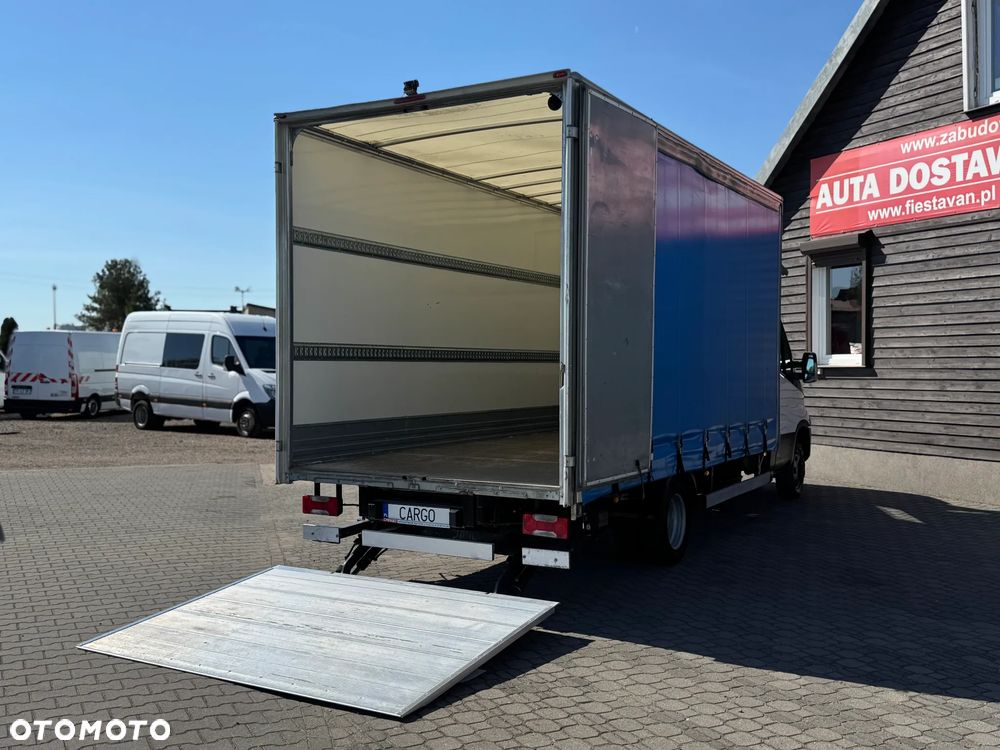 Iveco DAILY - 7