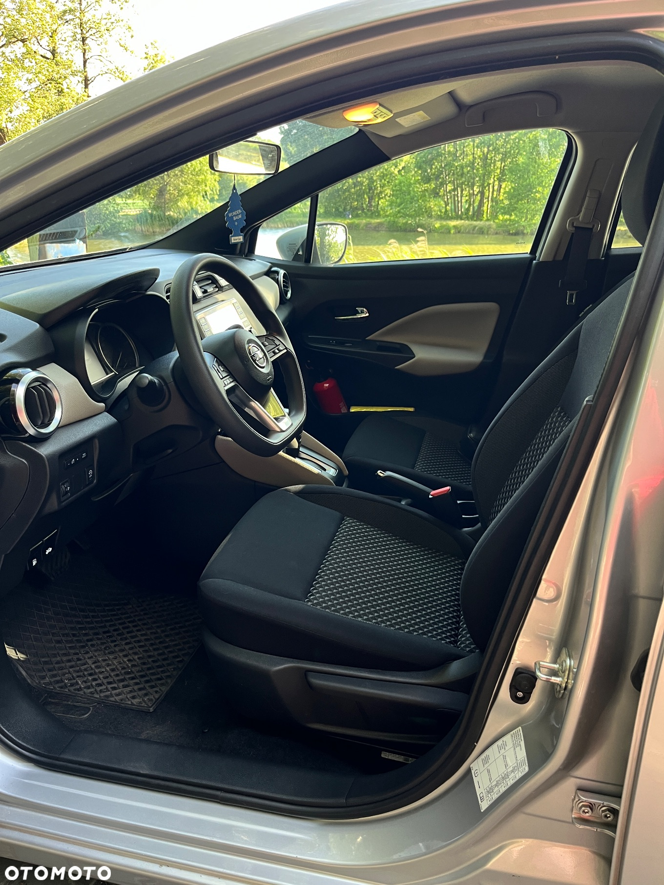 Nissan Micra 1.0 IG-T N-Sport Xtronic - 14