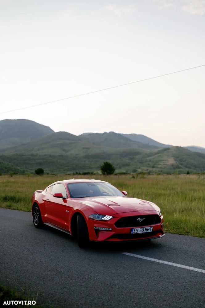 Ford Mustang 5.0 V8 GT - 2