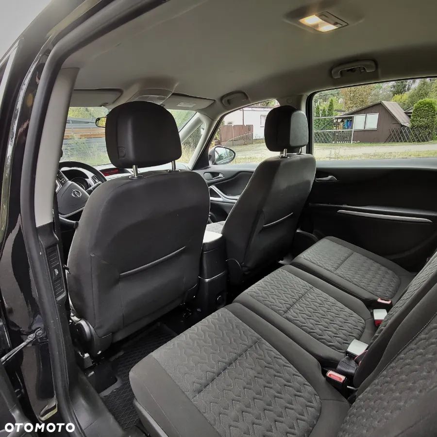 Opel Zafira - 19