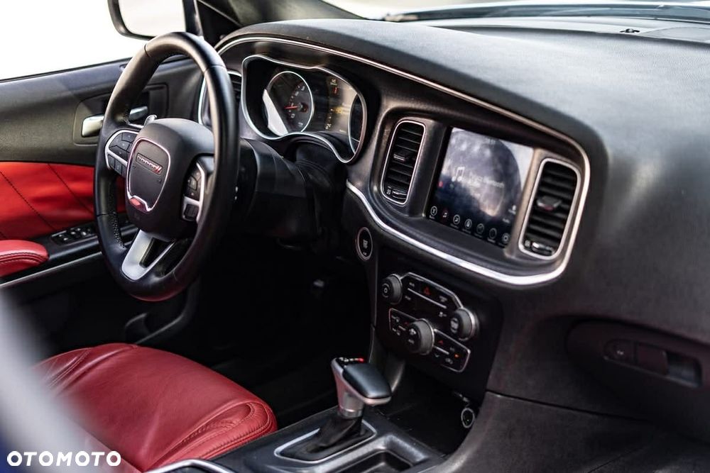 Dodge Charger - 6