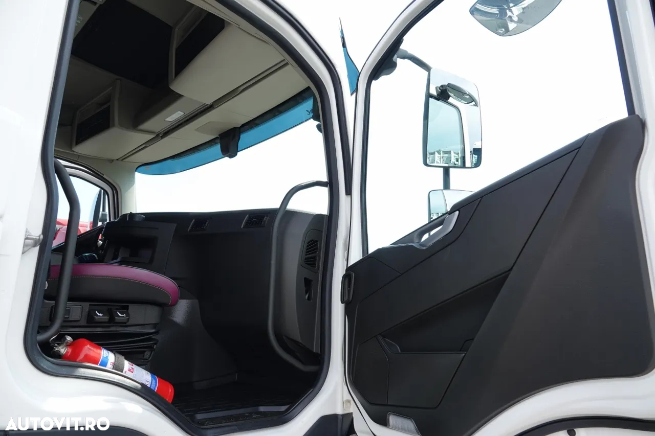 Volvo FMX 460 / 8x4 / BASCULANTE + HIDROBOARD / 2022 / NOUL MODEL - 35