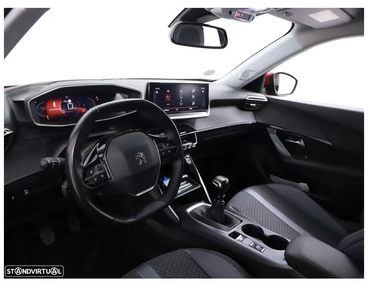 Peugeot 2008 1.2 PureTech Allure - 3