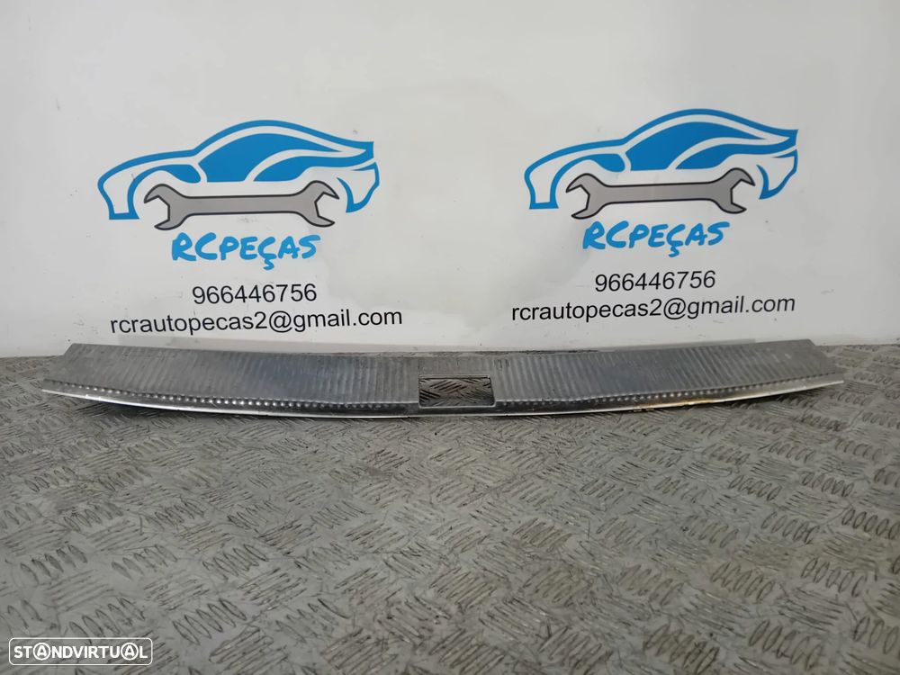 Friso traseiro orignal Vw Volkswagen Touareg 7L - 2