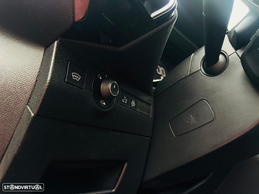 DS DS7 Crossback 1.6 THP So Chic EAT8 - 24