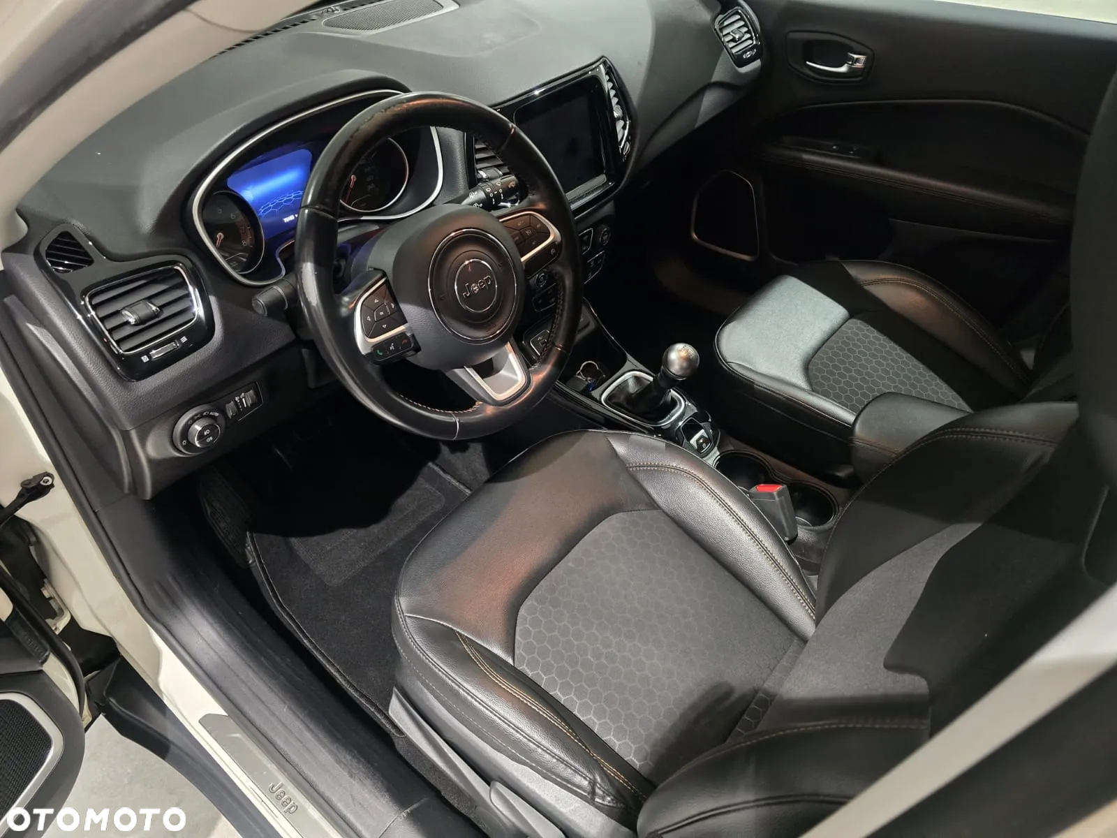 Jeep Compass 1.4 TMair Limited FWD S&S - 8