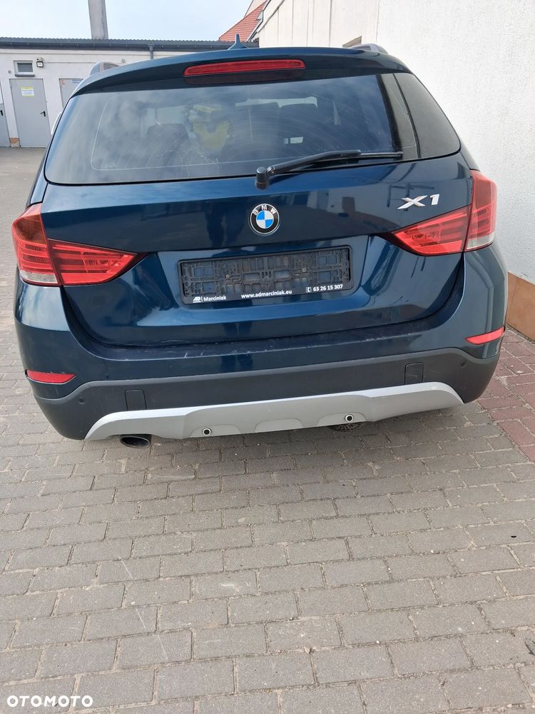 BMW X1 sDrive16d - 27