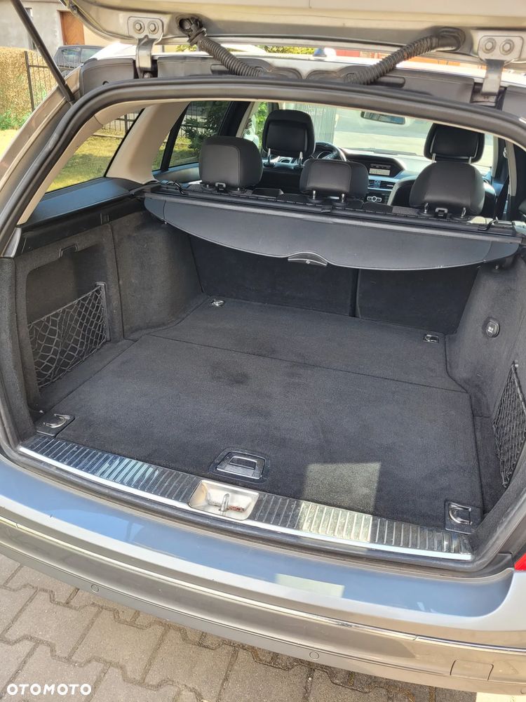 Mercedes-Benz Klasa C 200 CDI BlueEff Avantgarde - 14