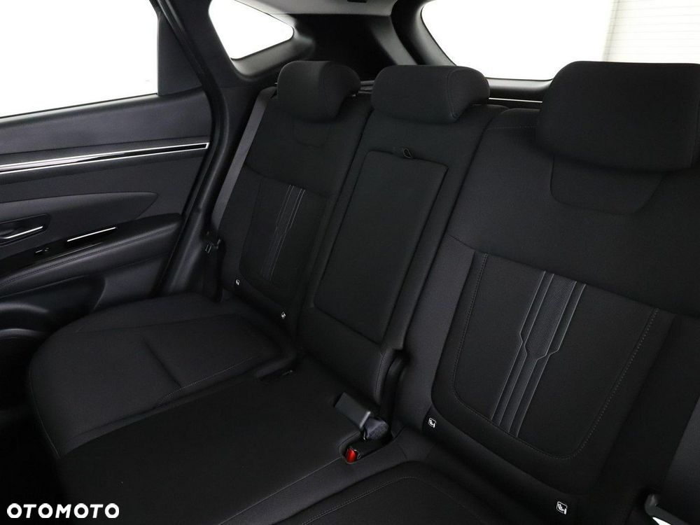 Hyundai Tucson 1.6 T-GDi HEV Executive 2WD - 18