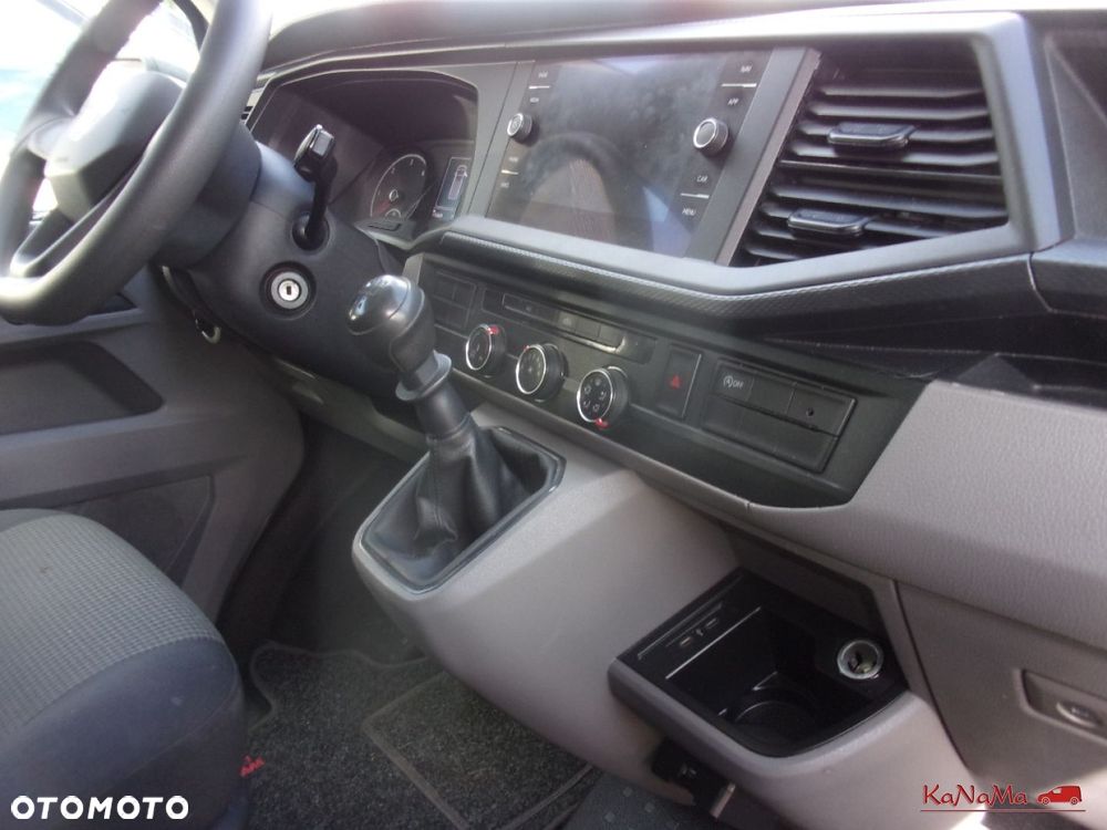 Volkswagen Transporter - 31