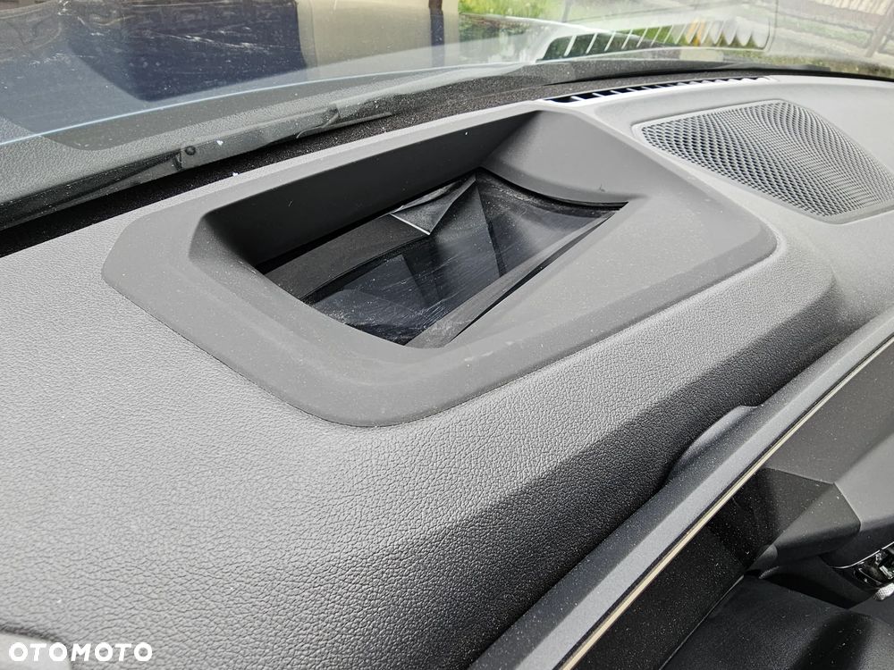 BMW Seria 3 - 22