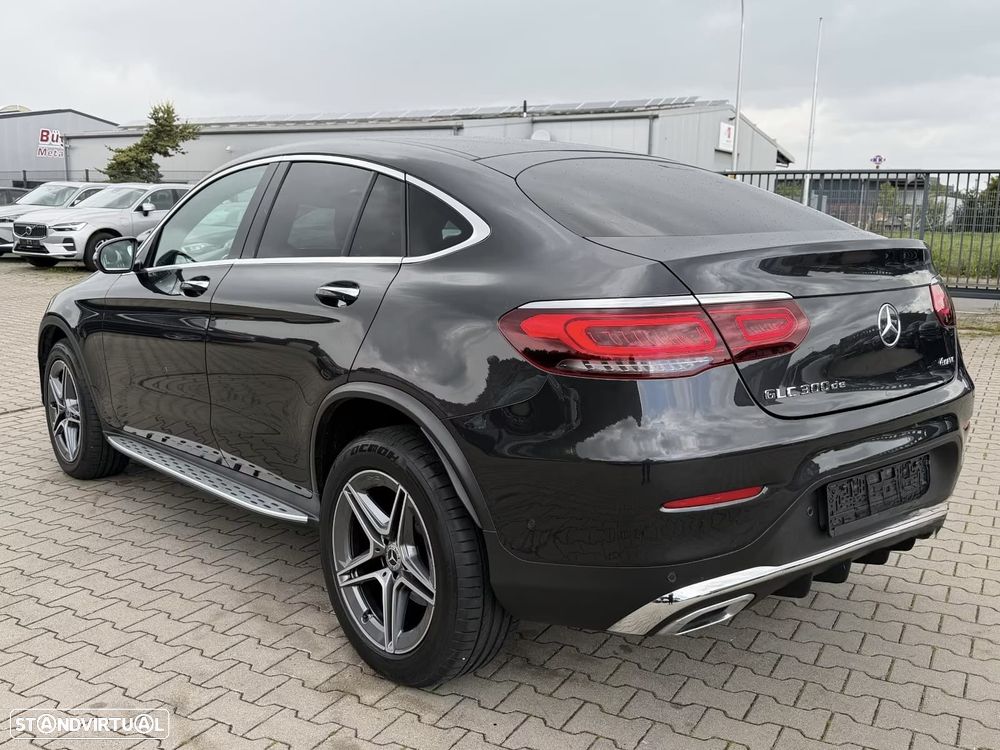 Mercedes-Benz GLC 300 de Coupe 4Matic 9G-TRONIC AMG Line - 2