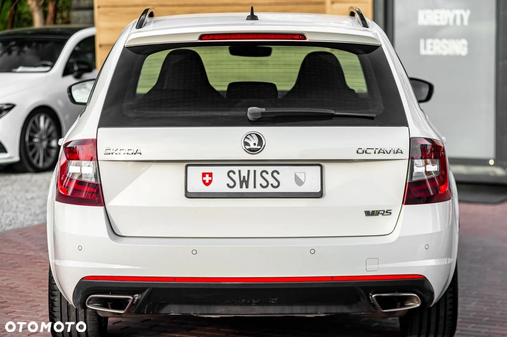 Skoda Octavia 2.0 TSI RS 230 DSG - 12