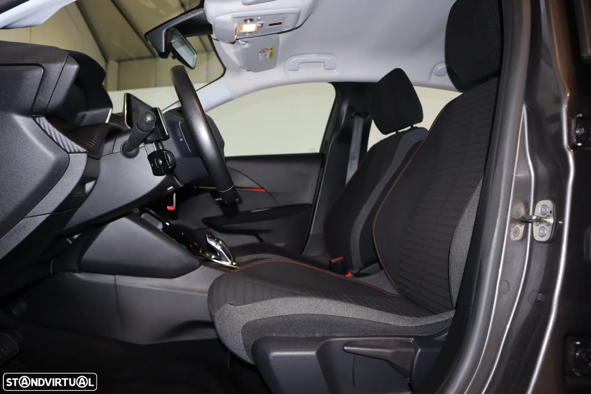 Peugeot 208 1.2 PureTech Allure EAT8 - 13