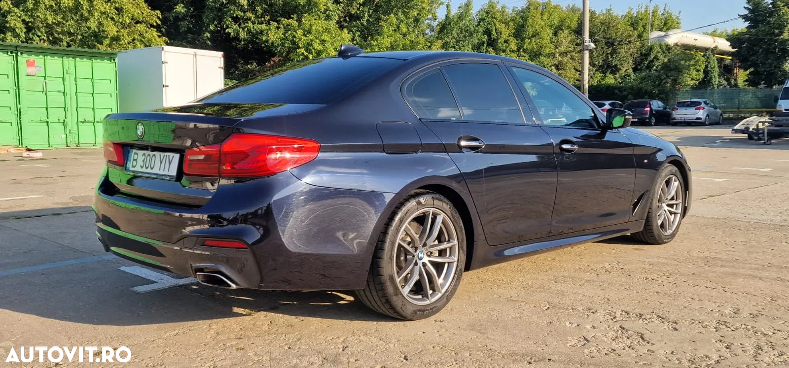 BMW Seria 5 520i AT - 12