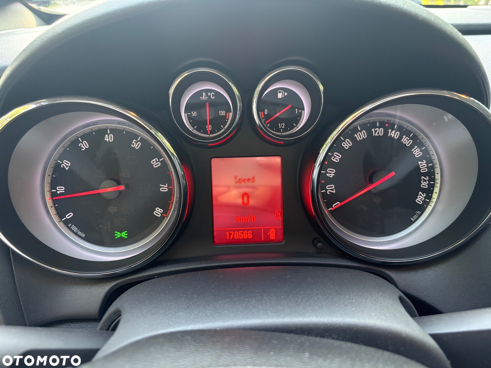 Opel Astra IV 1.6 T Sport - 9