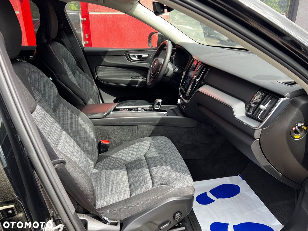 Volvo XC 60 B4 D Core - 7