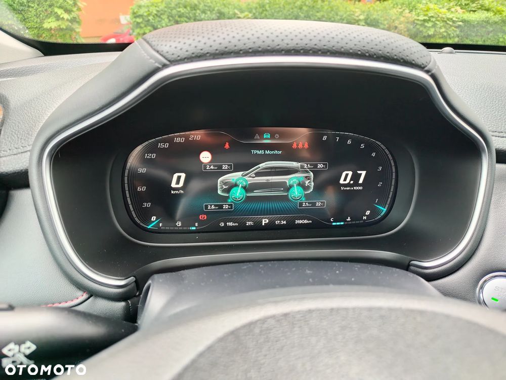 MG HS 1.5T-GDI Luxury - 32