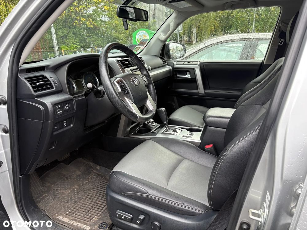 Toyota 4-Runner - 7