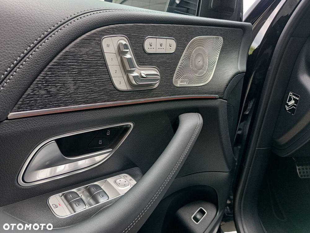 Mercedes-Benz GLE - 30