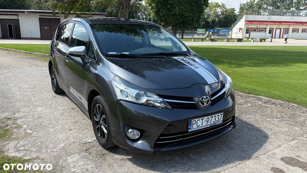 Toyota Verso 1.6 D-4D Active 7os - 23