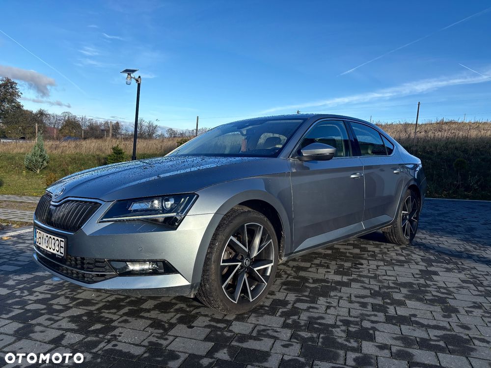 Skoda Superb 1.8 TSI Sportline DSG - 5