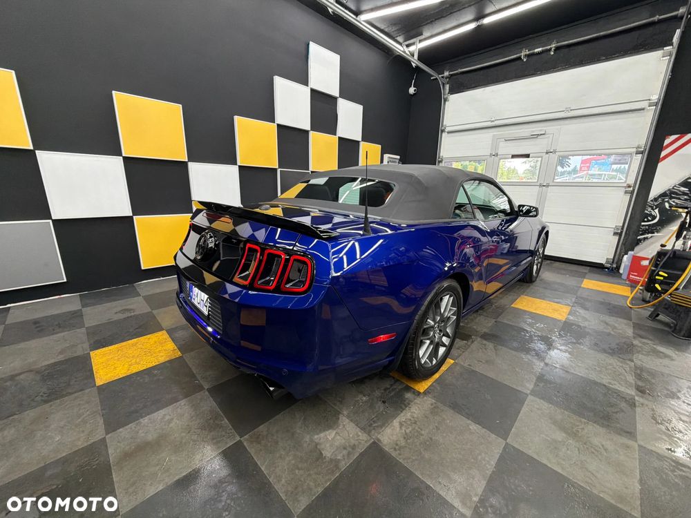 Ford Mustang 3.7 V6 - 16
