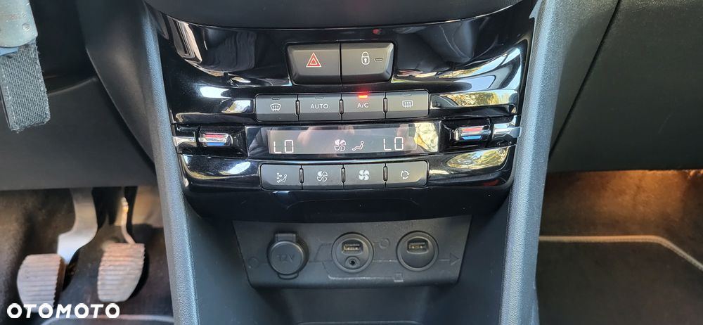 Peugeot 208 1.4 HDi Business Line - 11