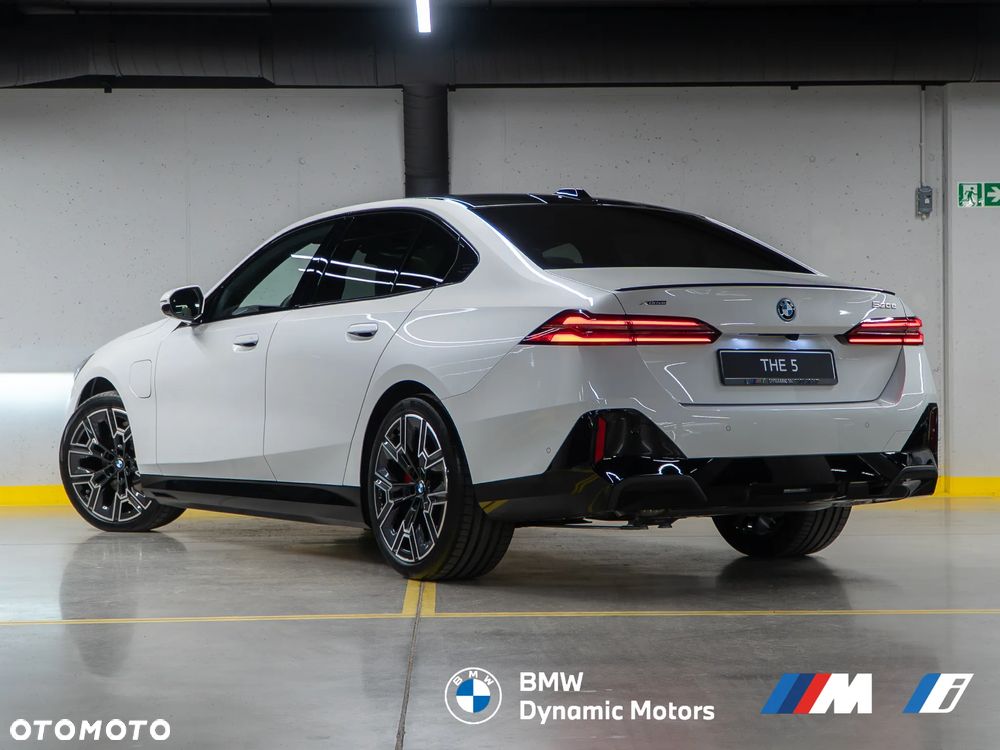BMW Seria 5 530e xDrive PHEV M Sport - 6