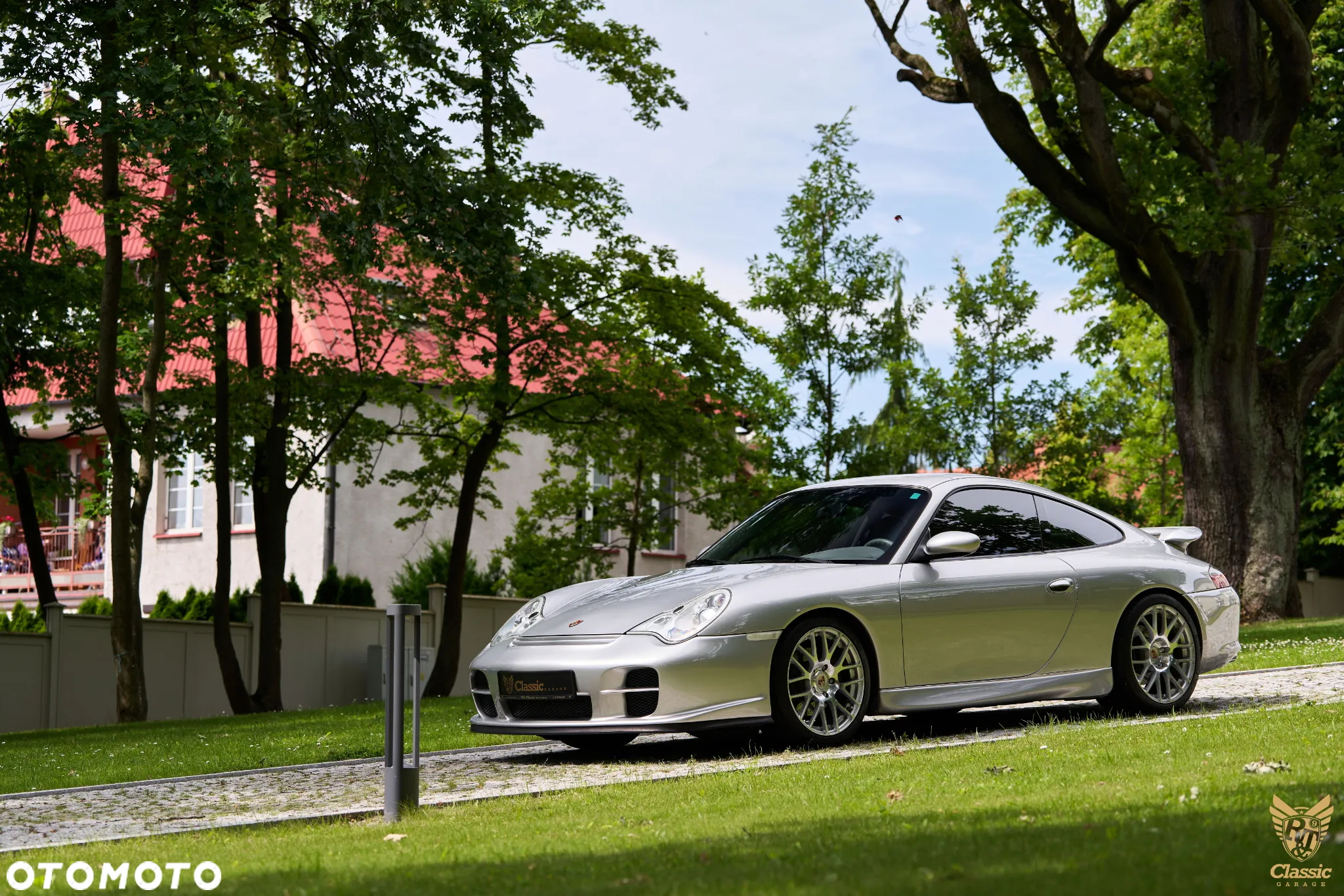 Porsche 911 Carrera - 24