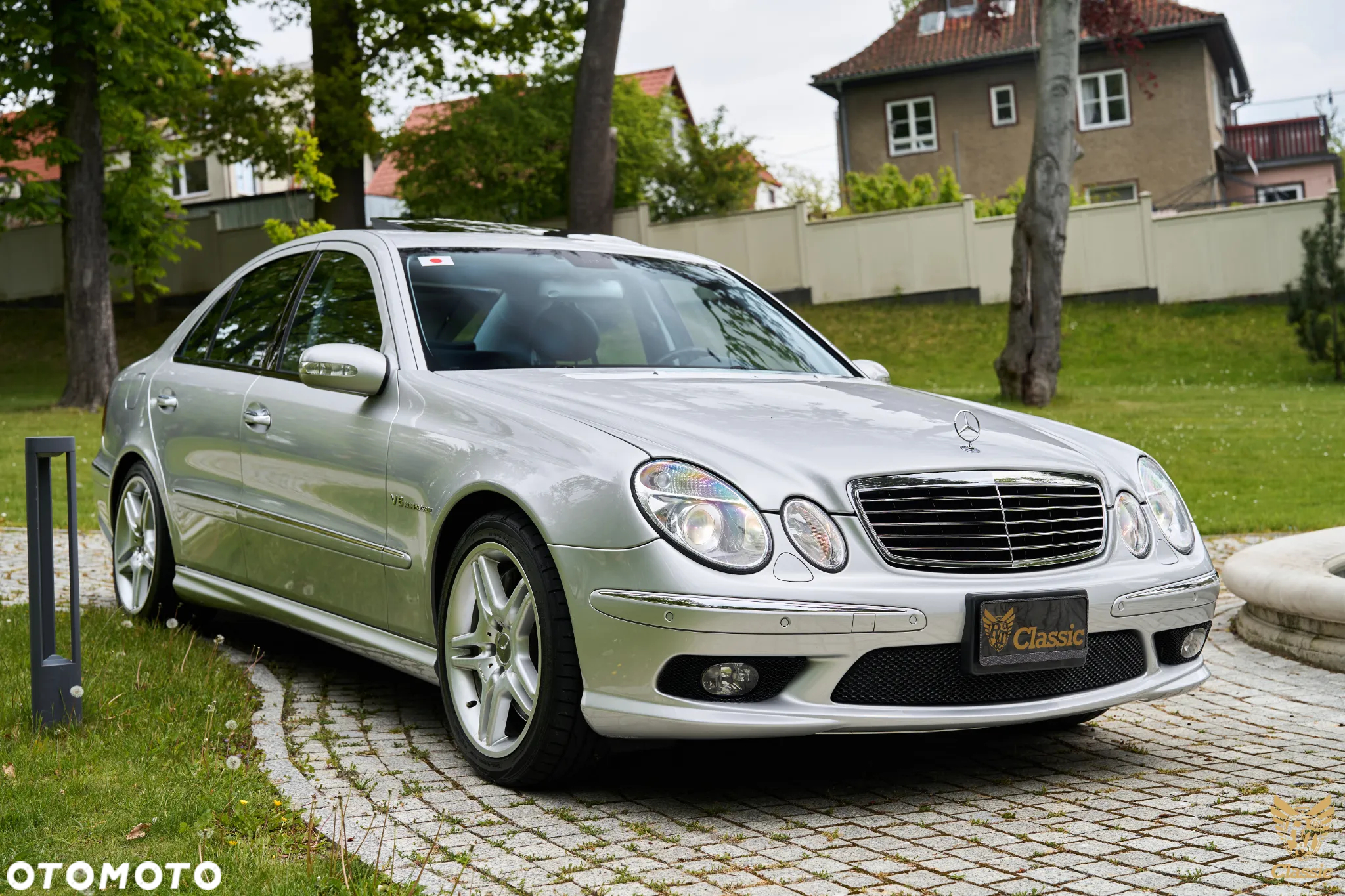 Mercedes-Benz Klasa E 55 AMG - 6