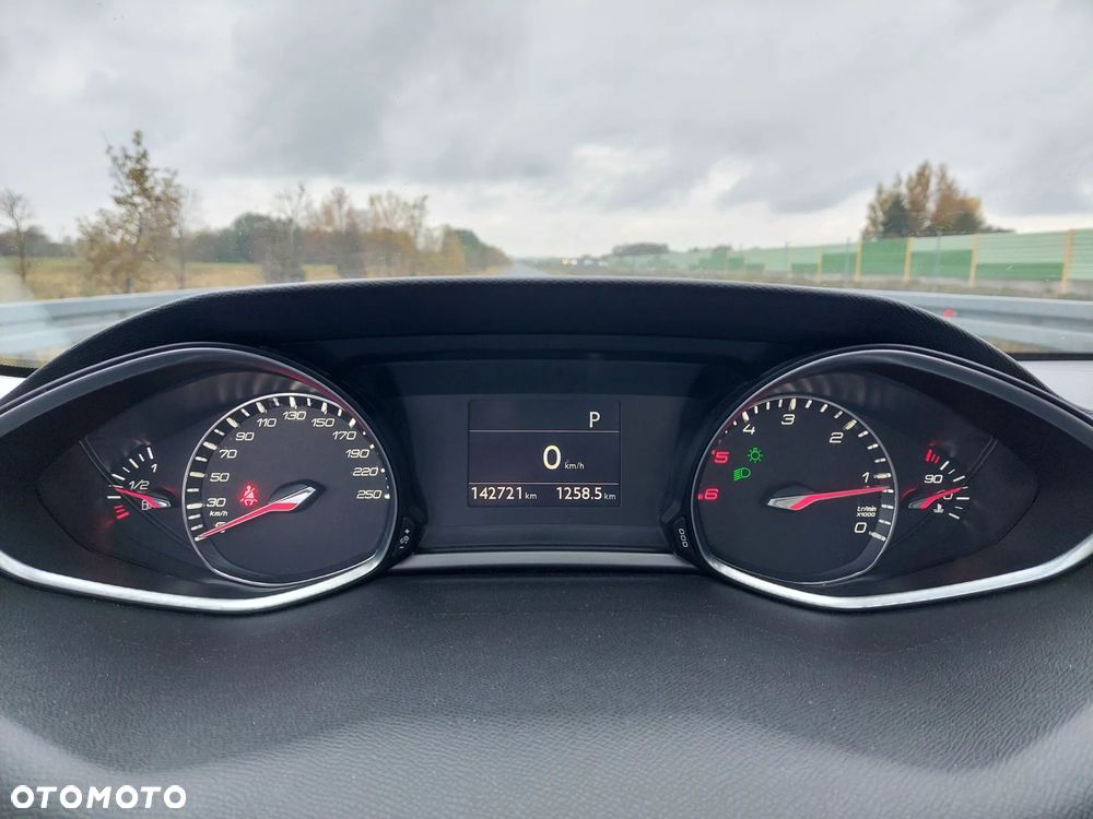 Peugeot 308 BlueHDi FAP 150 EAT6 Stop&Start GT-Line Edition - 15