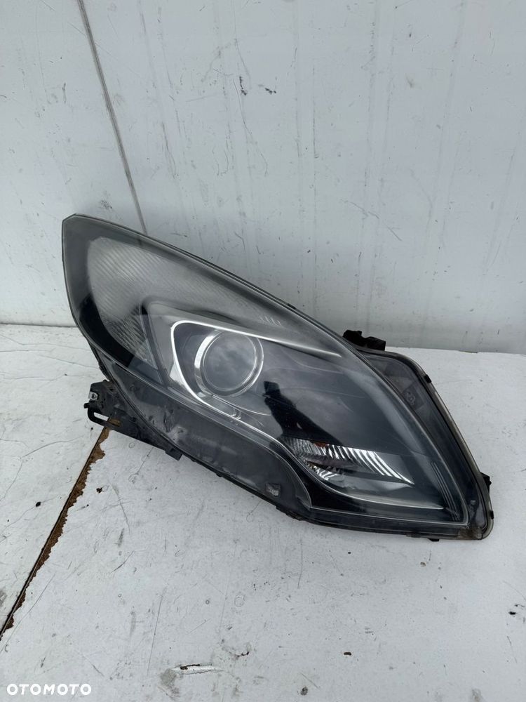 REFLEKTOR LAMPA PRAWY PRZÓD PRZEDNIA OPEL ZAFIRA C 39009024 UK - WAWA - 1