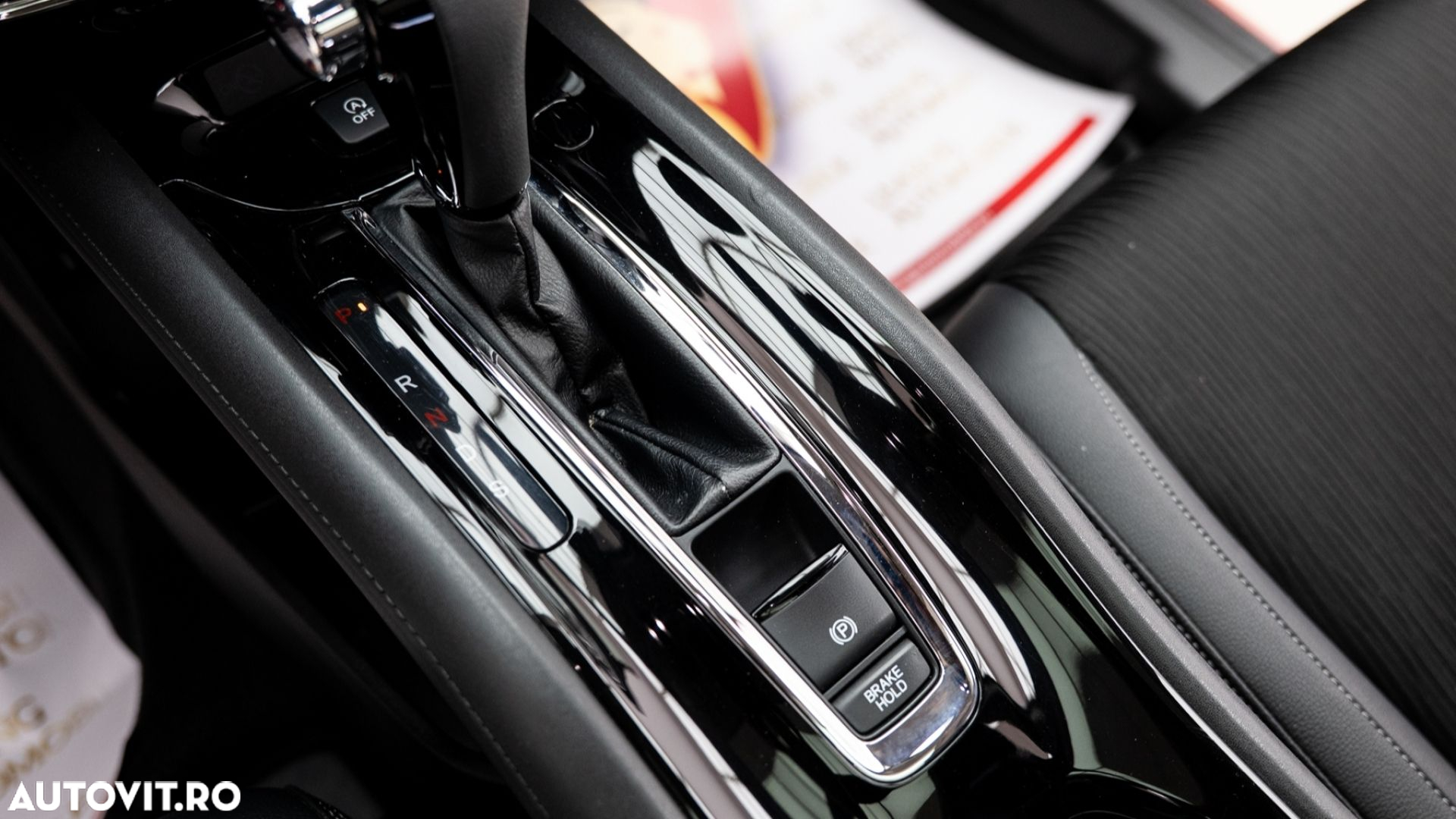 Honda HR-V 1.5 i-VTEC CVT Elegance Navi - 25