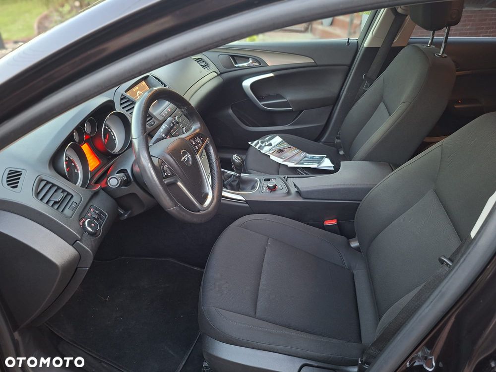 Opel Insignia 1.6 Turbo Design Edition - 20