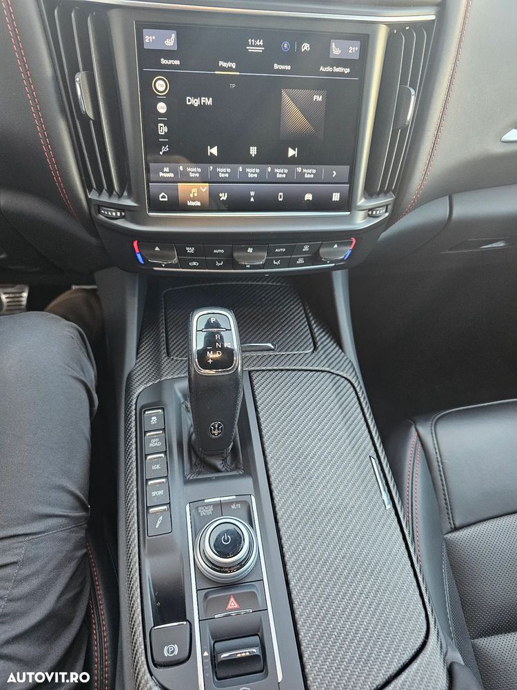 Maserati Levante - 15