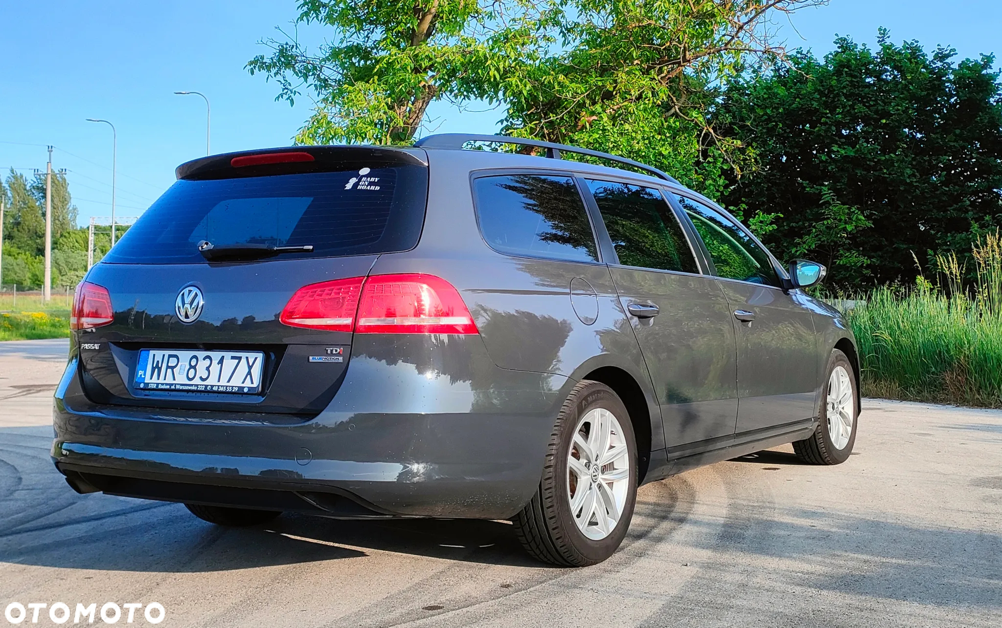 Volkswagen Passat 1.6 TDI Trendline - 4